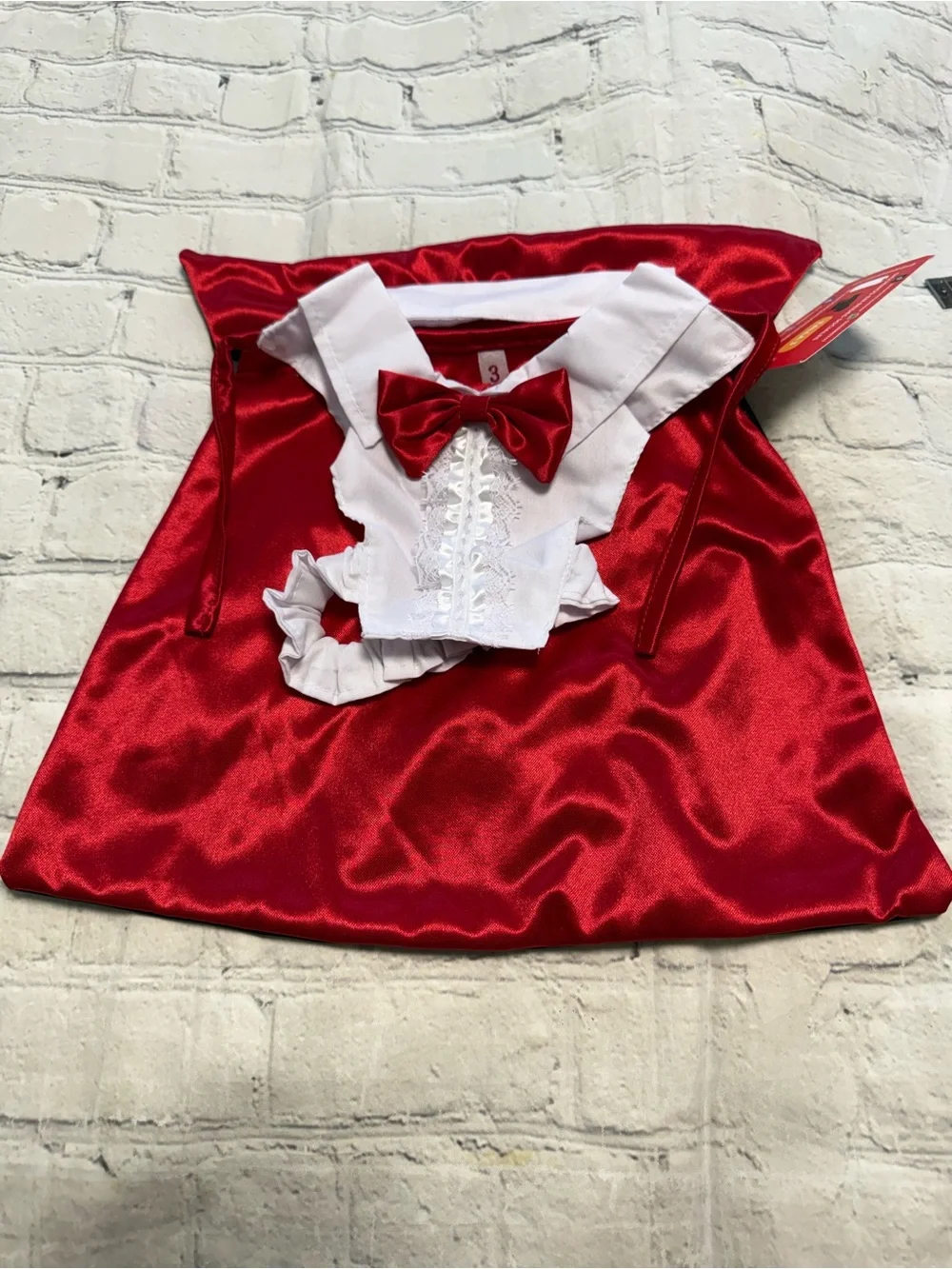 Pet Warrior Red Satin pet Costume Party Dress with White Collar and Bow